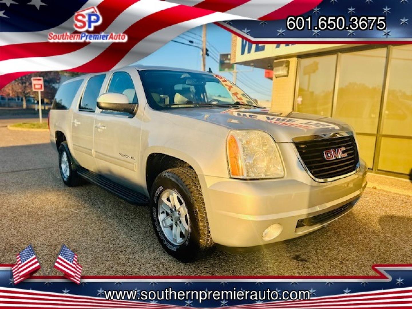 2011 SILVER GMC YUKON XL SLT1 SLT (1GKS2KE33BR) with an 5.3L V8 OHV 16V FFV engine, 4-Speed Automatic transmission, located at 922 W. Beacon St., Philadelphia, MS, 39350, (601) 650-3675, 32.770447, -89.127151 - Title: 2011 GMC Yukon XL SLT-1 1/2 Ton Year: 2011 Make: GMC Model: Yukon XL Engine: 5.3L V8 OHV 16V FFV Body: SPORT UTILITY 4-DR Transmission: 4-Speed Automatic Drive Type: 4WD Mpg City: 15 Mpg: 21 Trim: SLT-1 1/2 Ton - Photo#0